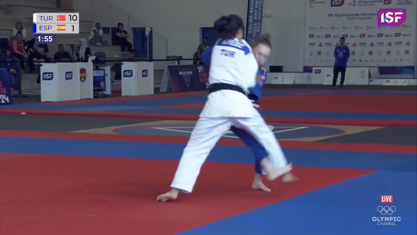 MARTA BEORLEGUI - ORO EN LA GIMNASIADA. NORMANDIA 17-05-22